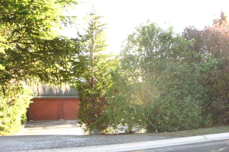Photo of property in 595 Peninsula Road, Kelvin Heights, Queenstown, 9300