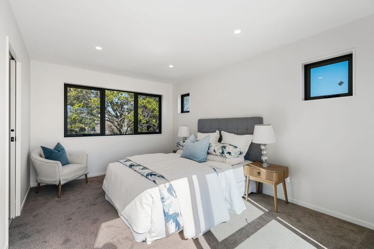 Photo of property in 127a Te Atatu Road, Te Atatu South, Auckland, 0610