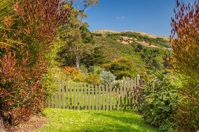 Photo of property in 74 Oxley Crescent, Broad Bay, Dunedin, 9014