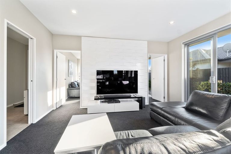 Photo of property in 10 Ashboult Street, Halswell, Christchurch, 8025