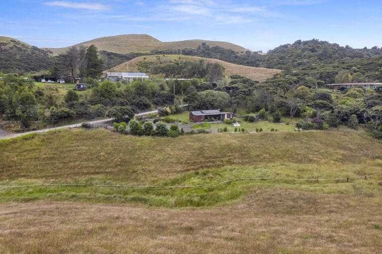 Photo of property in 1795 Whaanga Road, Raglan, 3296