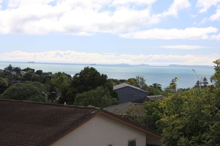 Photo of property in 1/60 Penzance Road, Mairangi Bay, Auckland, 0630