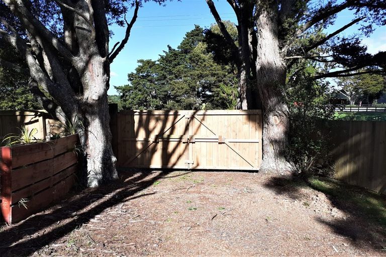 Photo of property in 629e Owhiwa Road, Parua Bay, Onerahi, 0192