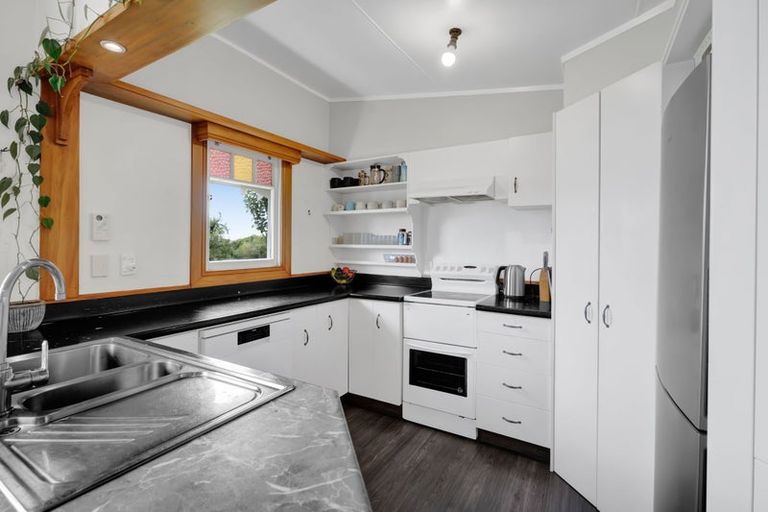 Photo of property in 1245 Upland Road, Egmont Village, Inglewood, 4386