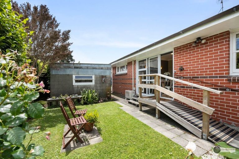 Photo of property in 501b Riverside Drive, Fairfield, Lower Hutt, 5011