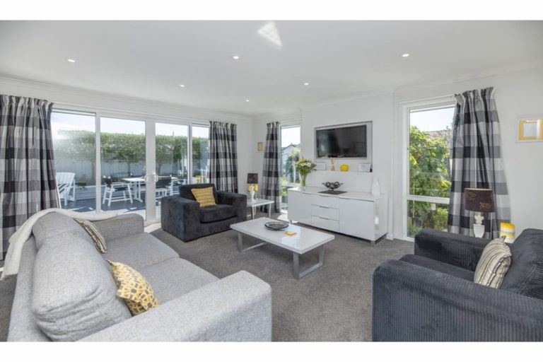 Photo of property in 46 Tutaipatu Avenue, Pegasus, 7612