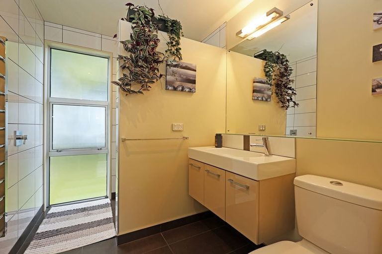 Photo of property in 141 Awamoa Road, Holmes Hill, Oamaru, 9401