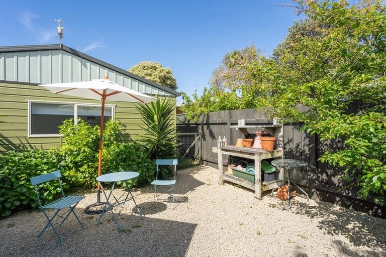 Photo of property in 88 Queens Road, Waikanae Beach, Waikanae, 5036