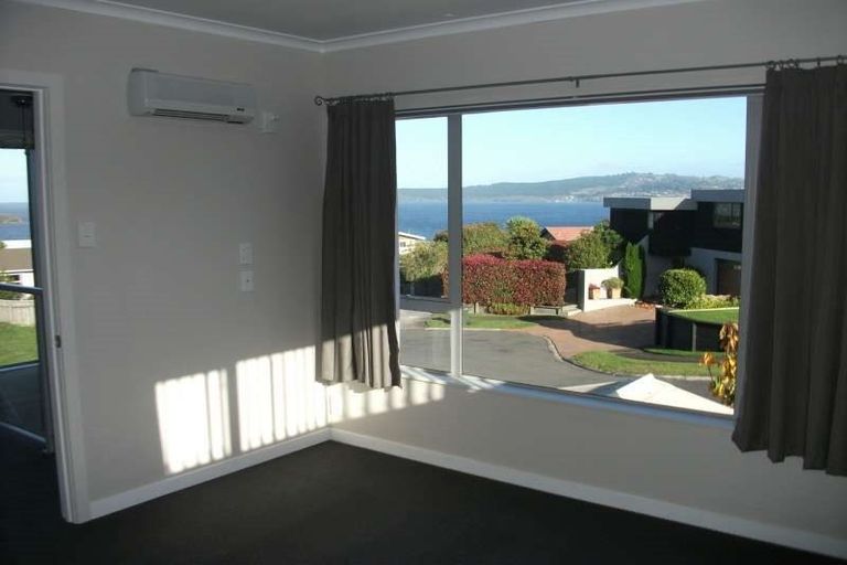 Photo of property in 12 Beachman Grove, Hilltop, Taupo, 3330