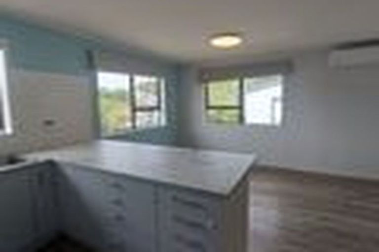 Photo of property in 7 Westra View, Tawa, Wellington, 5028