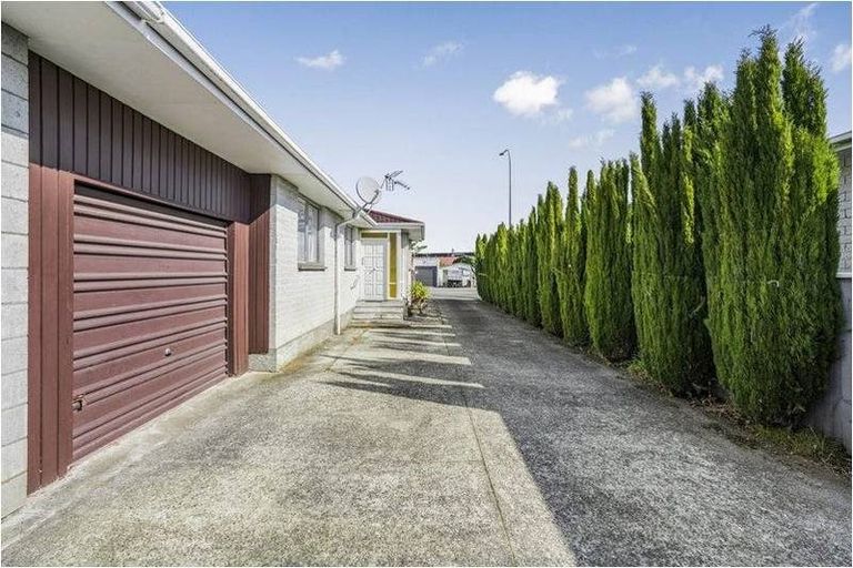 Photo of property in 113 Knights Road, Hutt Central, Lower Hutt, 5010