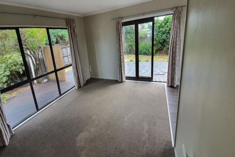 Photo of property in 82a Alexander Road, Raumati Beach, Paraparaumu, 5032