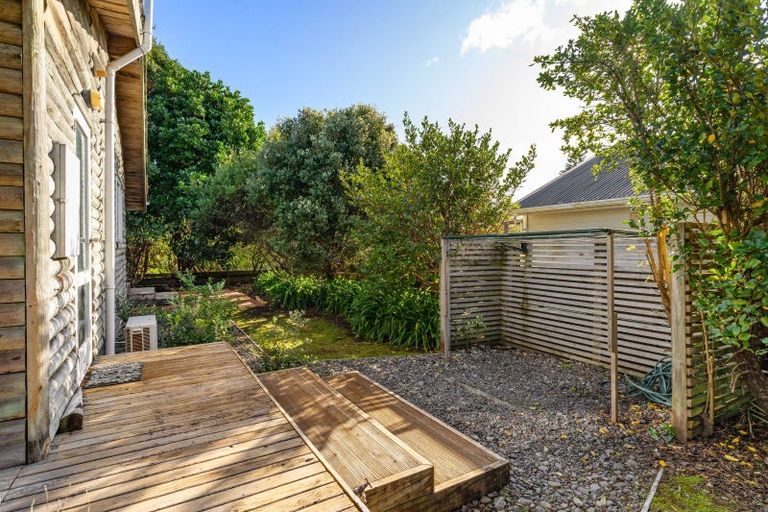 Photo of property in 47 Waimea Road, Waikanae Beach, Waikanae, 5036