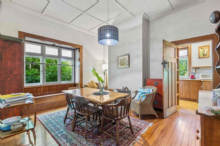 Photo of property in 24 Myrtle Street, Hamilton East, Hamilton, 3216