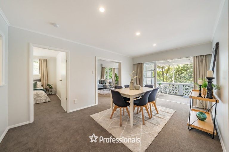 Photo of property in 11 Hill Grove, Naenae, Lower Hutt, 5011