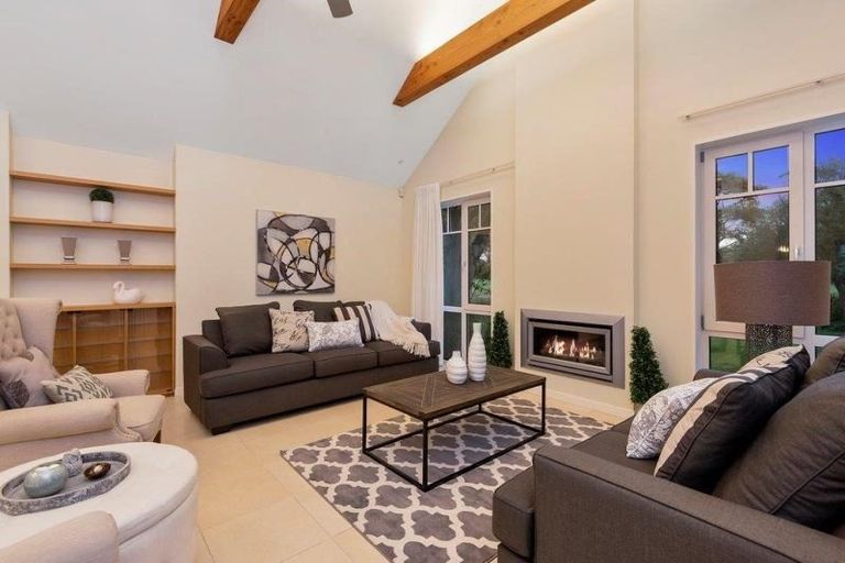 Photo of property in 340 Ilam Road, Bryndwr, Christchurch, 8053