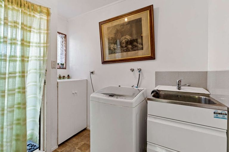 Photo of property in 146a Parkhurst Road, Parakai, 0830