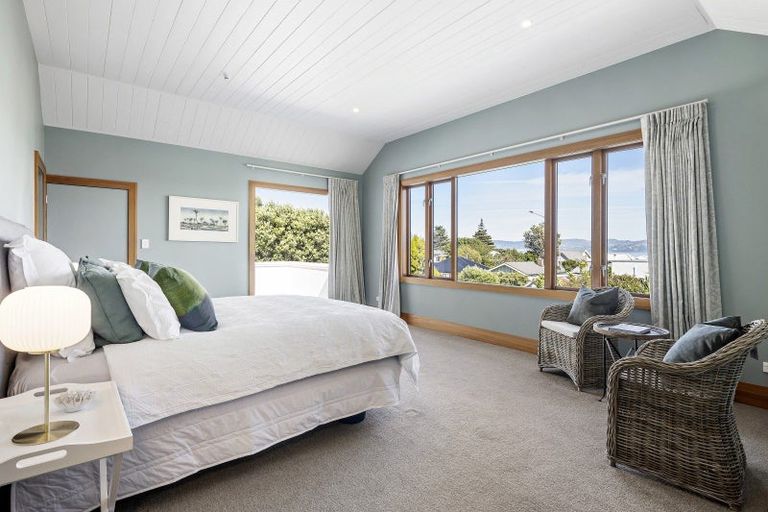 Photo of property in 107-109 Muritai Road, Eastbourne, Lower Hutt, 5013