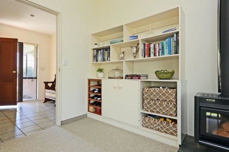 Photo of property in 5 Woodlands Drive, Havelock North, 4130