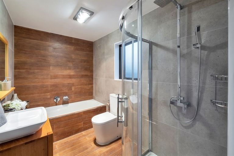 Photo of property in 128 Nile Road, Milford, Auckland, 0620