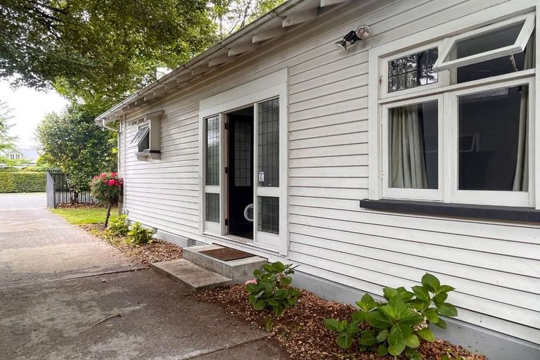 Photo of property in 19 North Parade, Richmond, Christchurch, 8013