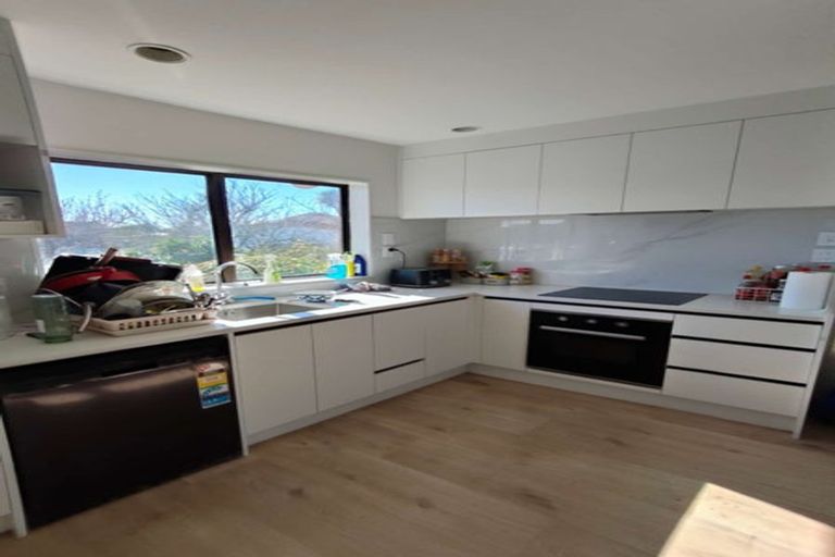 Photo of property in 10/114a Pakuranga Road, Pakuranga, Auckland, 2010