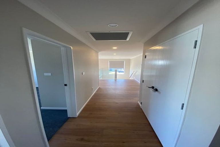 Photo of property in 9 Bendridge Street, Flat Bush, Auckland, 2019