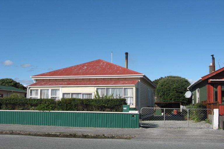 Photo of property in 174 Revell Street, Hokitika, 7810