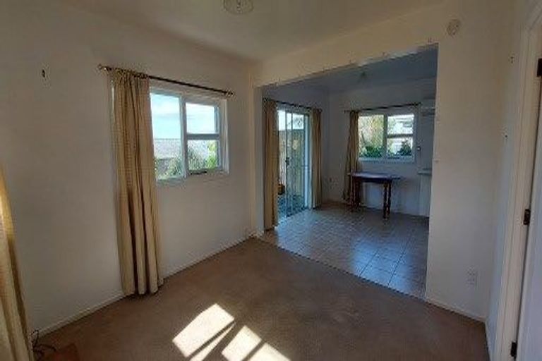Photo of property in 145 Deep Creek Road, Torbay, Auckland, 0630