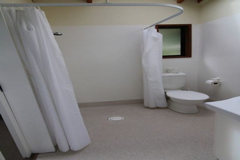 Photo of property in 25 Oxley Crescent, Broad Bay, Dunedin, 9014