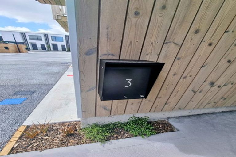 Photo of property in 3 Kamahi Place, Paraparaumu, 5032