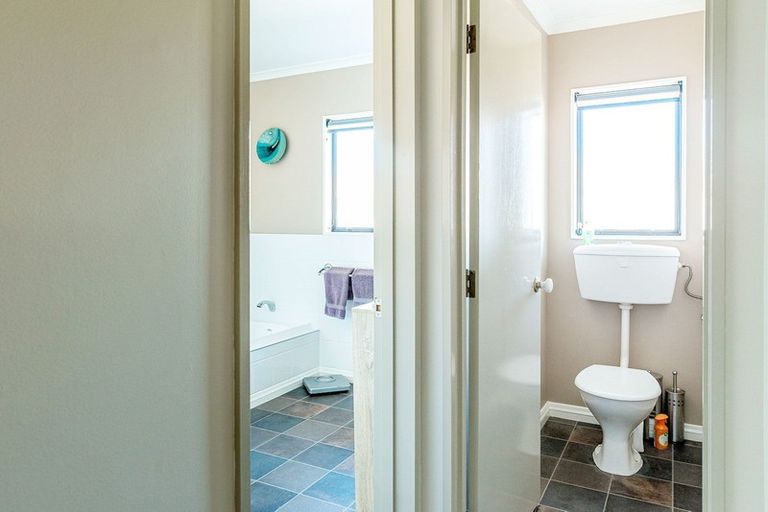 Photo of property in 4 Hunter Street, Westport, 7825