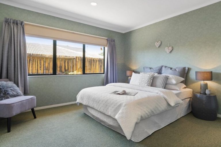 Photo of property in 6 Beachlands Place, Papamoa Beach, Papamoa, 3118