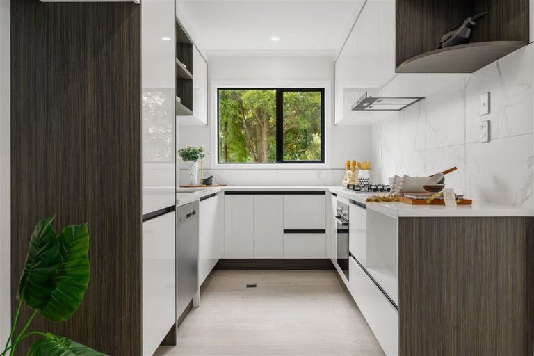 Photo of property in 1/24 Mclaren Place, Chedworth, Hamilton, 3210