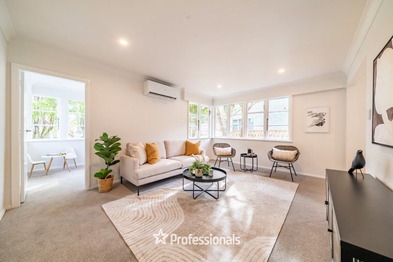 Photo of property in 288 Naenae Road, Naenae, Lower Hutt, 5011