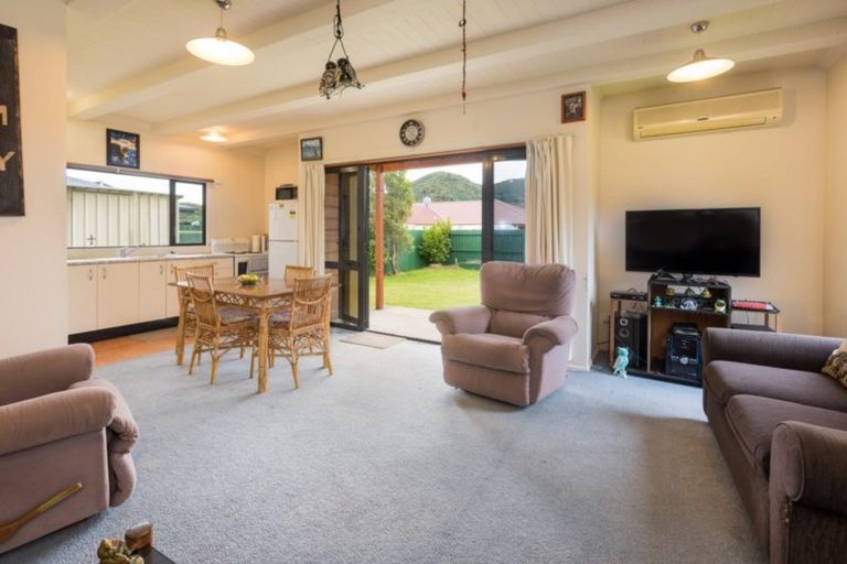 Photo of property in 8 Admiralty Place, Waikawa, Picton, 7220