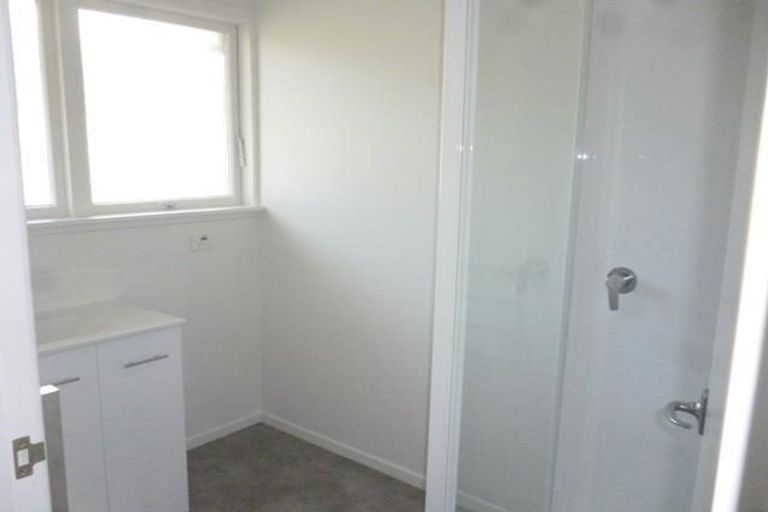 Photo of property in 2/4 Marriott Road, Pakuranga, Auckland, 2010