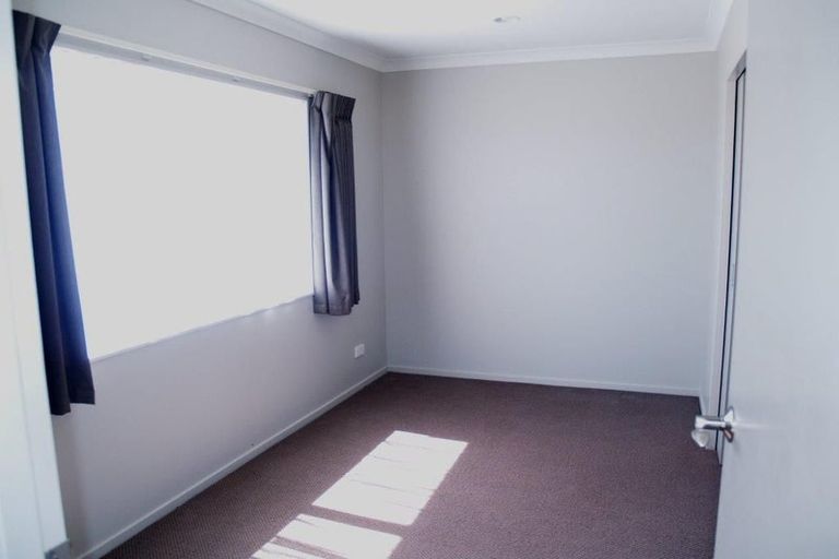 Photo of property in 27 Sandown Road, Te Horo Beach, Otaki, 5581