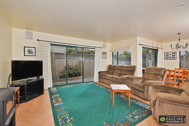 Photo of property in 10a Brighton Road, Kensington, Whangarei, 0112