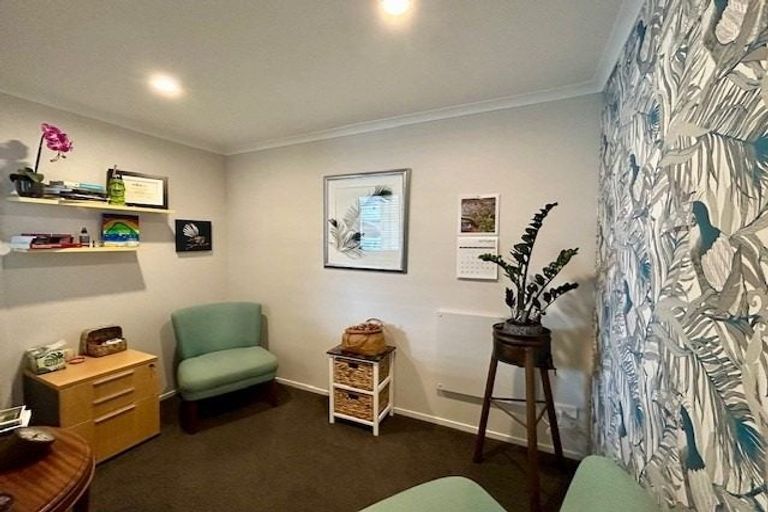 Photo of property in 58 Sandhurst Drive, Papamoa Beach, Papamoa, 3118