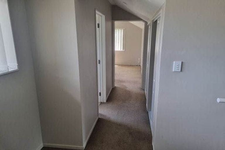 Photo of property in 16 Whitbourne Heights, Manurewa, Auckland, 2105