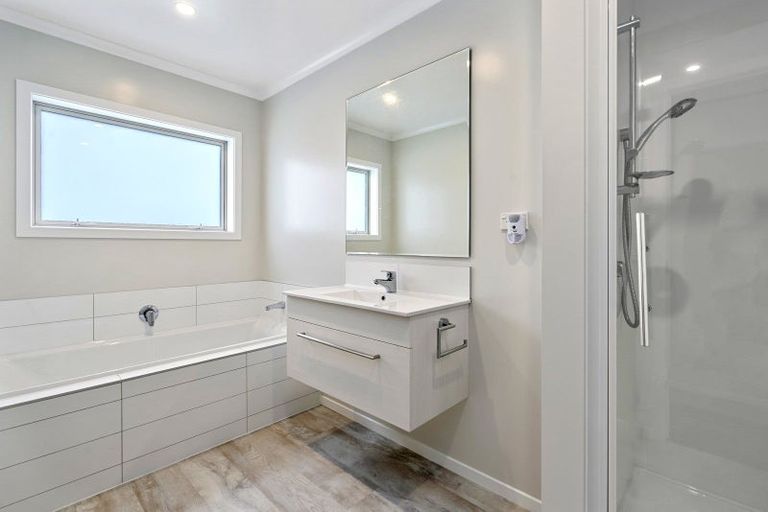 Photo of property in 5 Te Ariki Drive, Waitarere, Levin, 5510