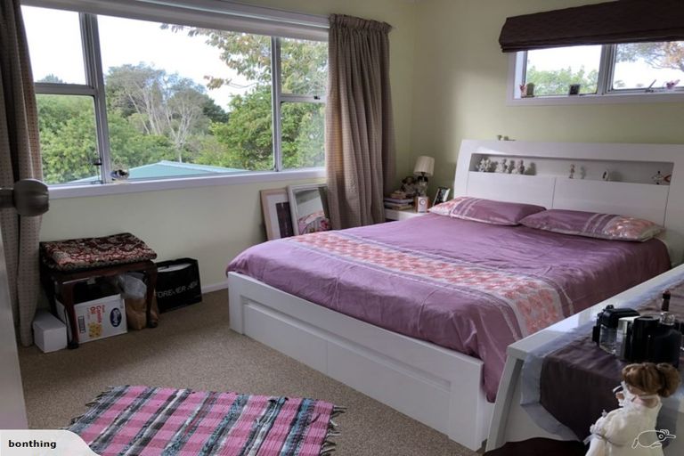 Photo of property in 10 Helvetia Drive, Browns Bay, Auckland, 0630