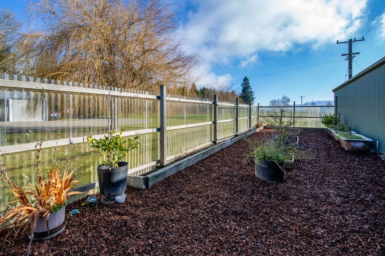 Photo of property in 974 Wolffs Road, West Eyreton, Rangiora, 7476