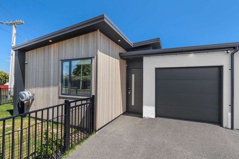 Photo of property in 2/5 Mears Road, Saint Andrews, Hamilton, 3200