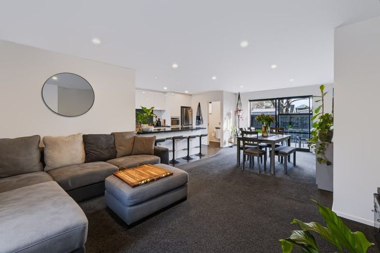 Photo of property in 4 Shingle Lane, Sydenham, Christchurch, 8023