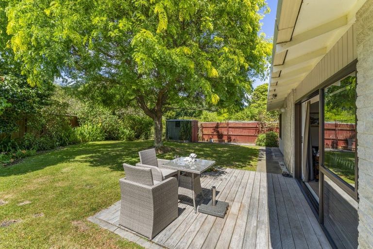 Photo of property in 3a Edgewater Street, Waikanae, 5036