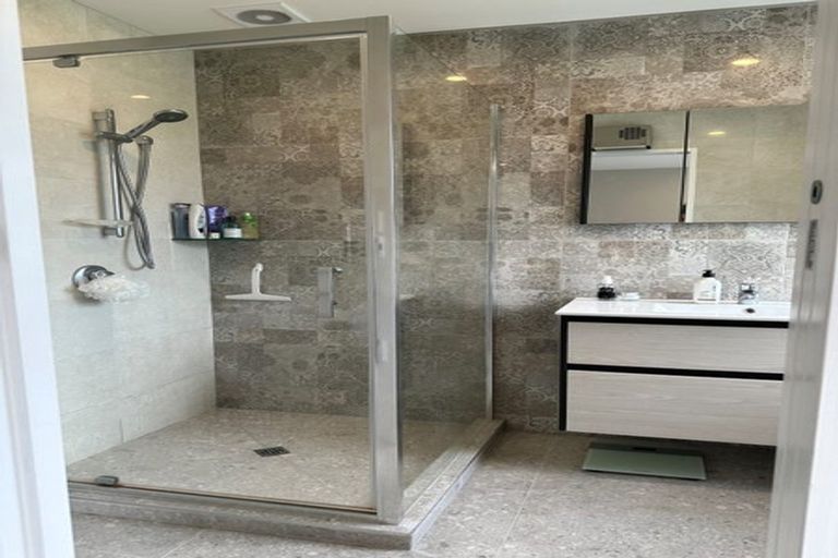 Photo of property in 68a Windermere Road, Papanui, Christchurch, 8053