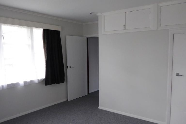 Photo of property in 20 Oxford Crescent, Ebdentown, Upper Hutt, 5018