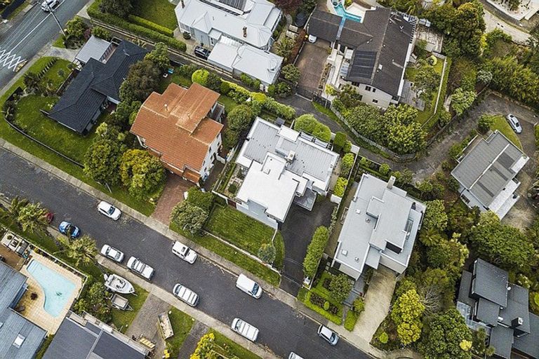 Photo of property in 5 Peregrine Place, Birkenhead, Auckland, 0626